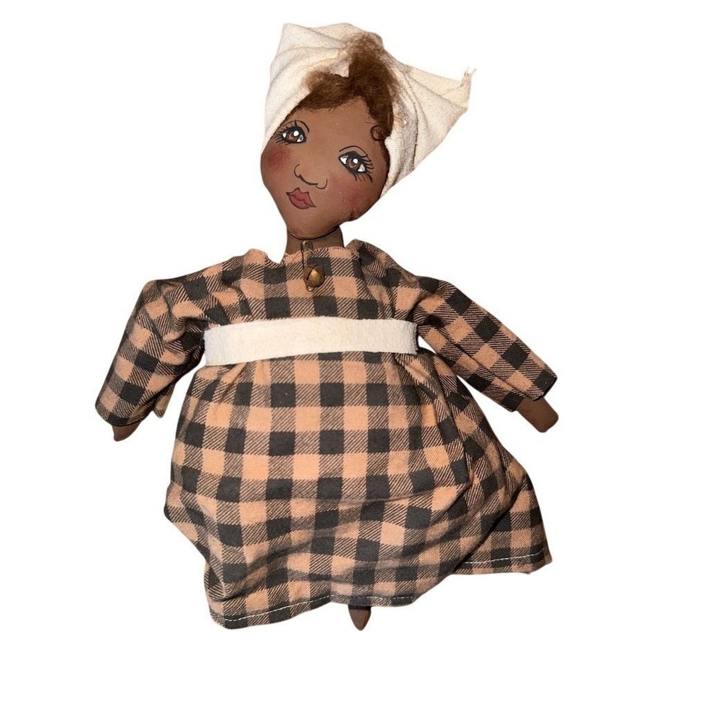 Krista Harris Signed Folk Art Cloth Rag Doll Girl Painted Face Vintage 2008